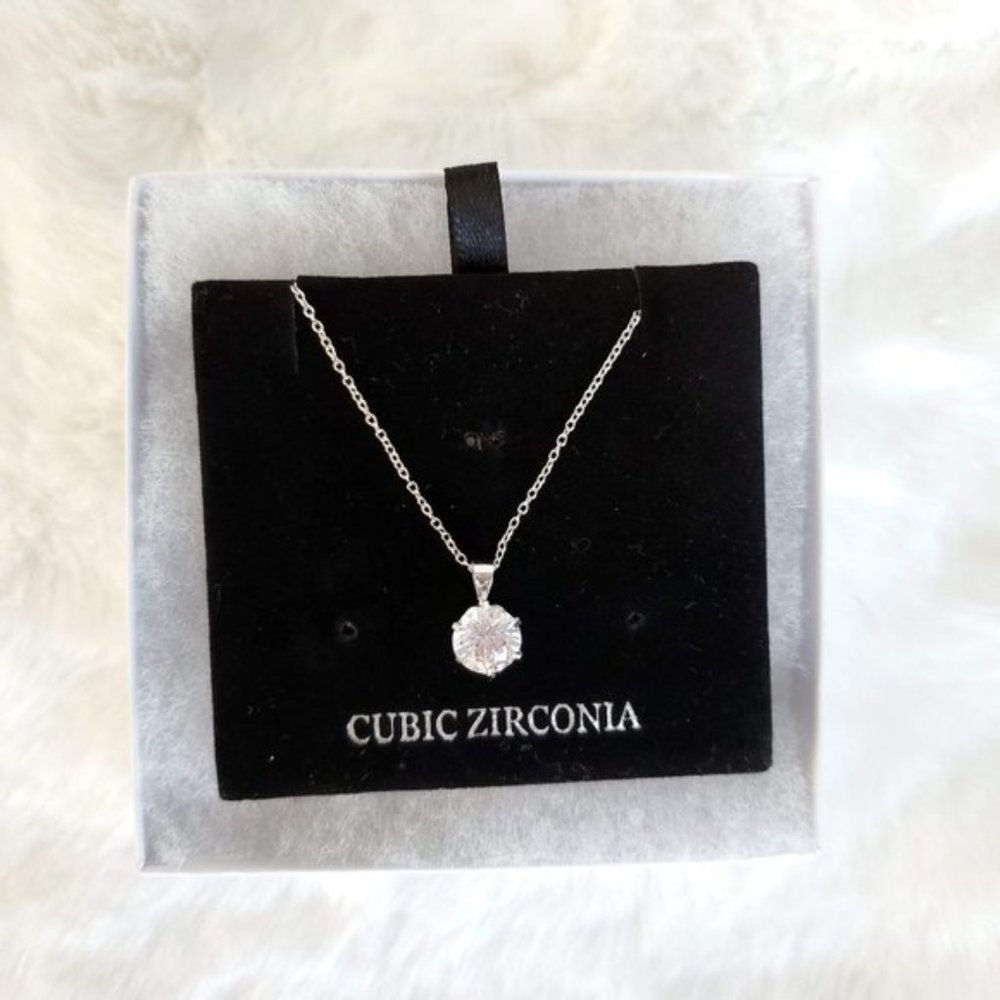 Giani Bernini NWT Cubic Zirconia Silver Necklace